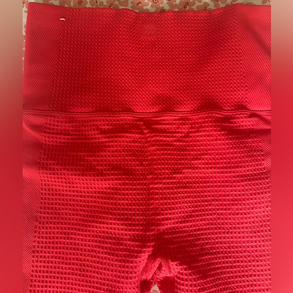All In Motion Red Leggings - Picture 5 of 5